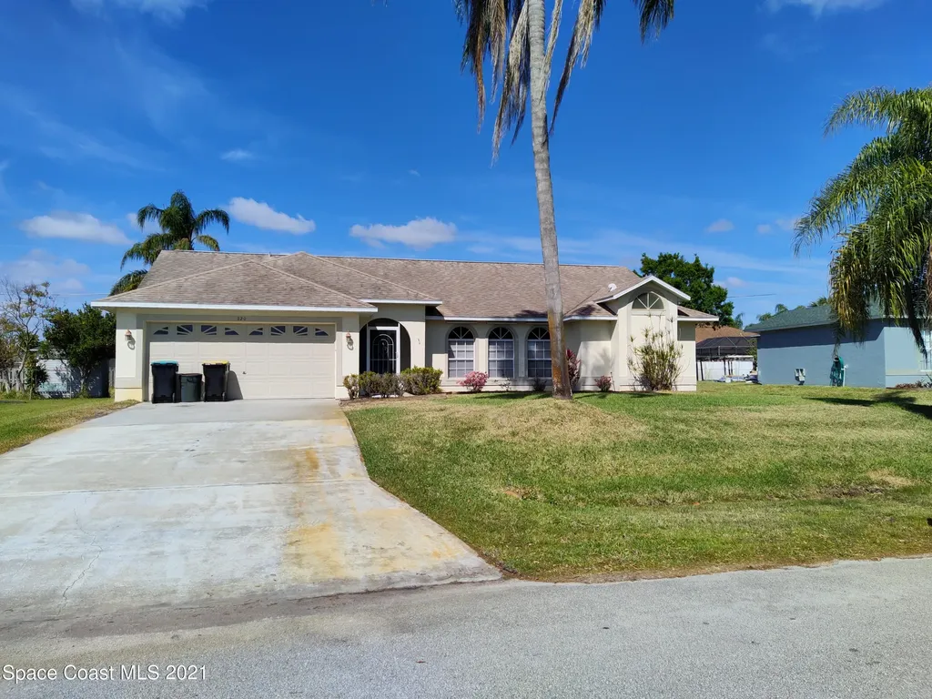 220 Esterbrook Avenue NE Palm Bay FL 32907