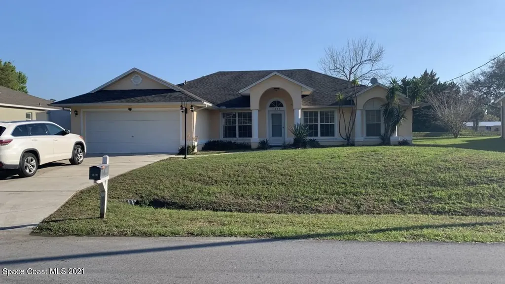 1834 Delaware Street NW Palm Bay FL 32907