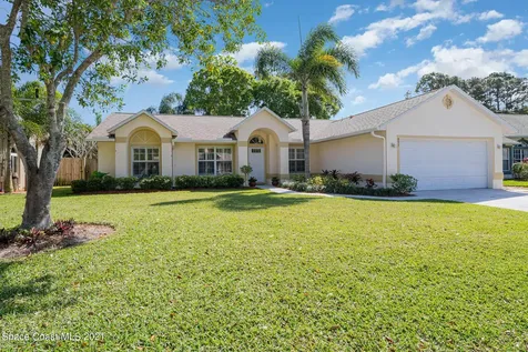 857 Hunters Creek Drive Melbourne FL 32904