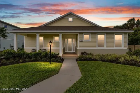 10 Lagoon Way Titusville FL 32780