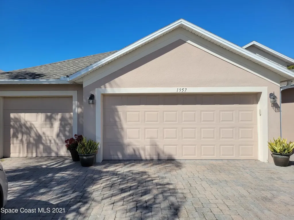 1957 Auburn Lakes Drive Rockledge FL 32955