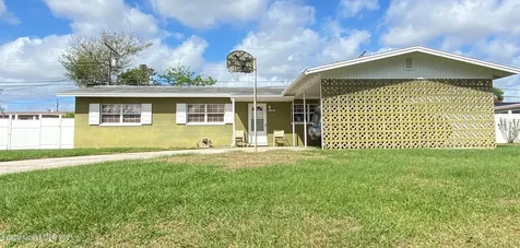 1680 Country Lane Titusville FL 32780