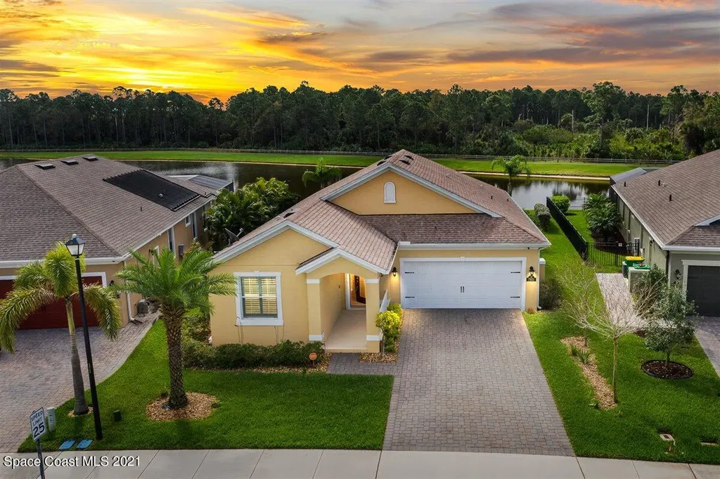 7931 Strom Park Drive Melbourne FL 32940