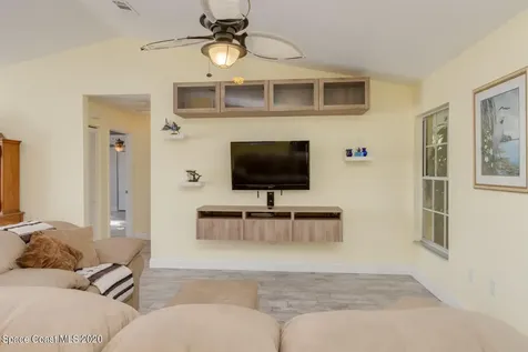 483 Empire Avenue NE Palm Bay FL 32907