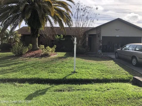 1181 Glencove Avenue NW Palm Bay FL 32907
