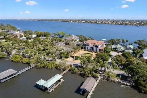 10586 S Tropical Trail Merritt Island FL 32952