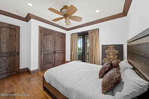 10586 S Tropical Trail Merritt Island FL 32952