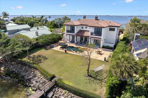 10586 S Tropical Trail Merritt Island FL 32952