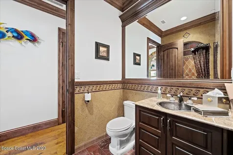 10586 S Tropical Trail Merritt Island FL 32952