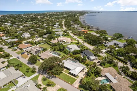 707 Hibiscus Trail Melbourne Beach FL 32951