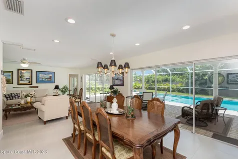 707 Hibiscus Trail Melbourne Beach FL 32951