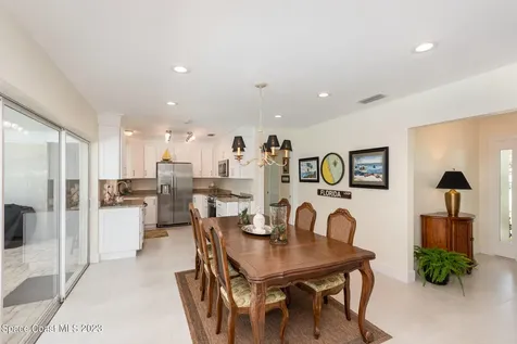 707 Hibiscus Trail Melbourne Beach FL 32951