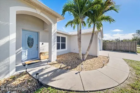 2215 Wilcox Street Melbourne FL 32904