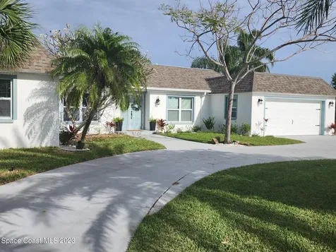 51 Country Club Road Cocoa Beach FL 32931