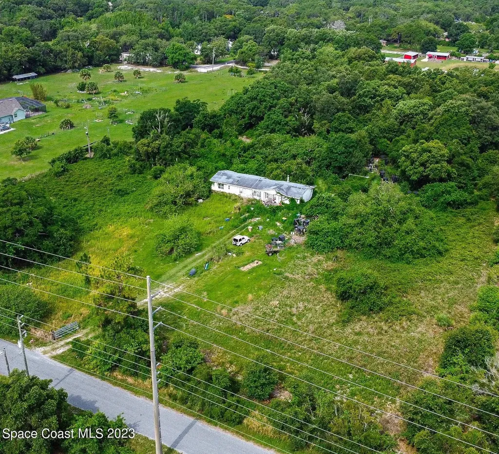 1240 Hackney Road St. Cloud FL 34771