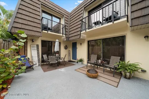 2113 Vista Oaks Circle NE Palm Bay FL 32905