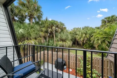2113 Vista Oaks Circle NE Palm Bay FL 32905
