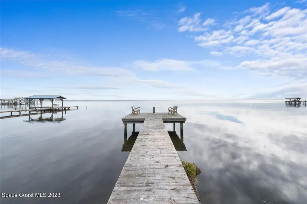 1136 Riverside Drive Titusville FL 32780
