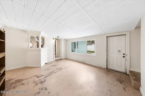 1136 Riverside Drive Titusville FL 32780