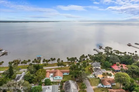 1136 Riverside Drive Titusville FL 32780