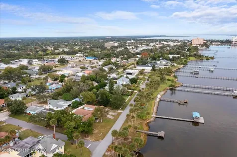 1136 Riverside Drive Titusville FL 32780