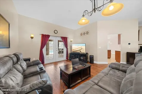 336 Peggy Circle NE Palm Bay FL 32907