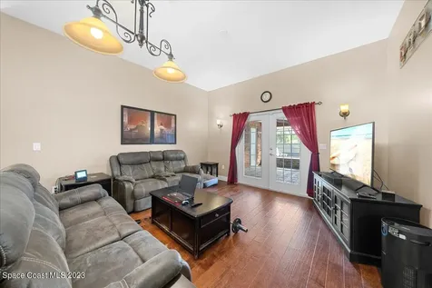 336 Peggy Circle NE Palm Bay FL 32907