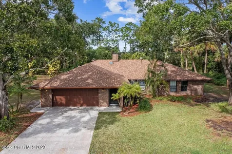 817 Brisbane Street NE Palm Bay FL 32907