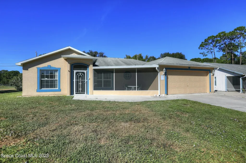 8215 97th Court Vero Beach FL 32967