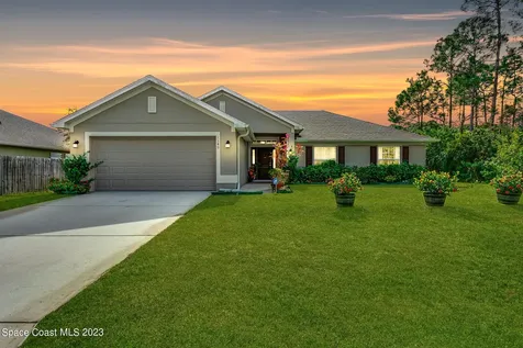 1140 Palo Alto Street SE Palm Bay FL 32909