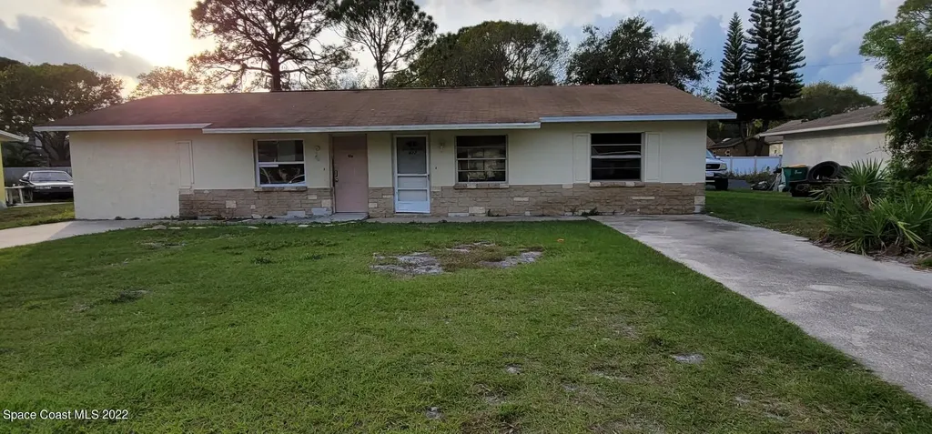 422 Country Lane Drive Cocoa FL 32926