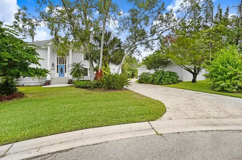 1331 Myrtle Oak Court NE Palm Bay FL 32907