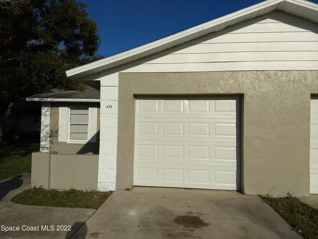 335 Country Lane Drive Cocoa FL 32926