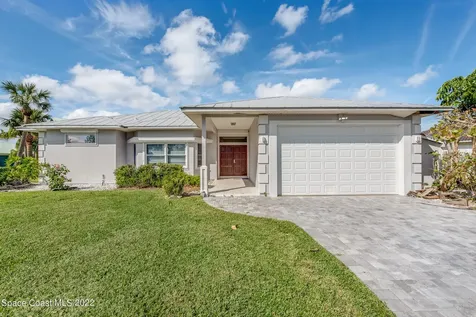 380 Lakeview Drive Melbourne Beach FL 32951