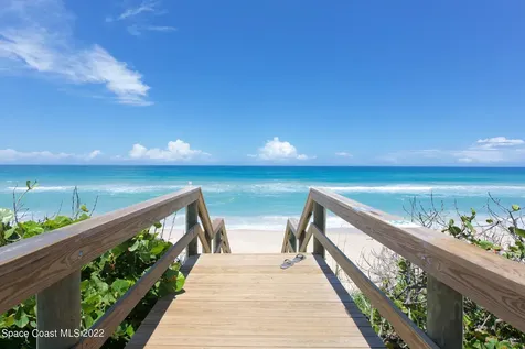 380 Lakeview Drive Melbourne Beach FL 32951