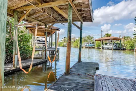 380 Lakeview Drive Melbourne Beach FL 32951