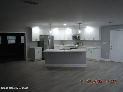 1380 Girard Boulevard Merritt Island FL 32952