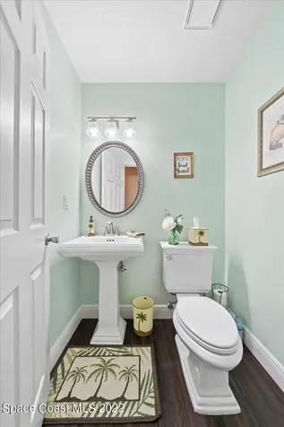 2076 S Courtenay Parkway Merritt Island FL 32952