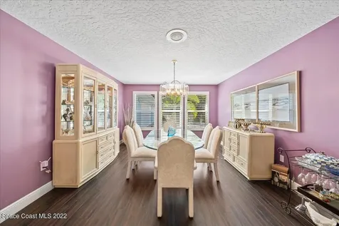 2076 S Courtenay Parkway Merritt Island FL 32952
