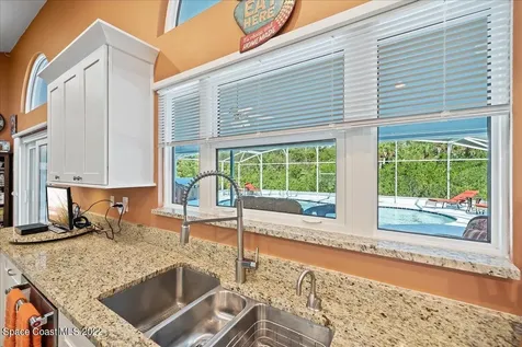 2076 S Courtenay Parkway Merritt Island FL 32952