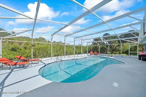 2076 S Courtenay Parkway Merritt Island FL 32952