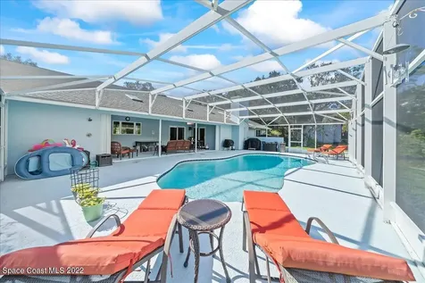 2076 S Courtenay Parkway Merritt Island FL 32952