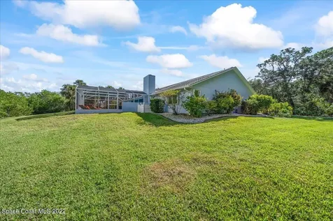 2076 S Courtenay Parkway Merritt Island FL 32952