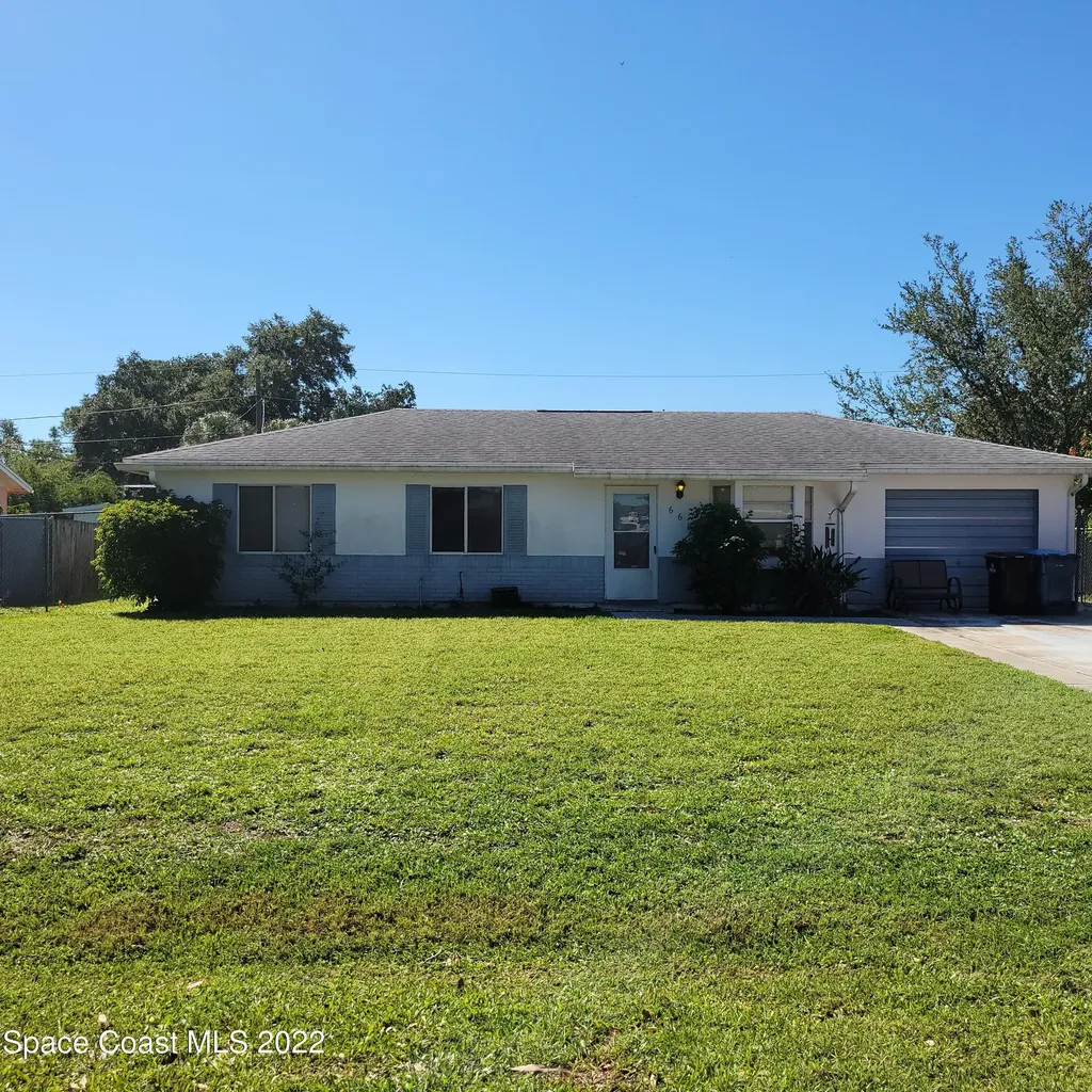668 Fernandina Street NW Palm Bay FL 32907