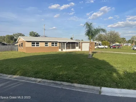 472 Kennwood Avenue Merritt Island FL 32952