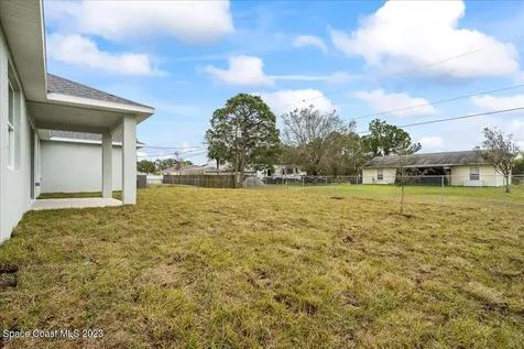 1369 Rabbit Street SE Palm Bay FL 32909
