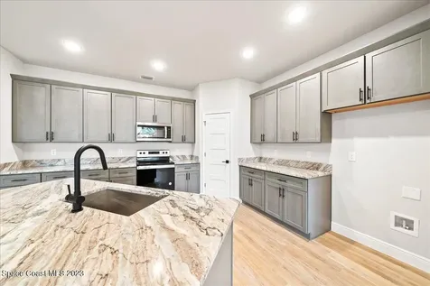 1369 Rabbit Street SE Palm Bay FL 32909