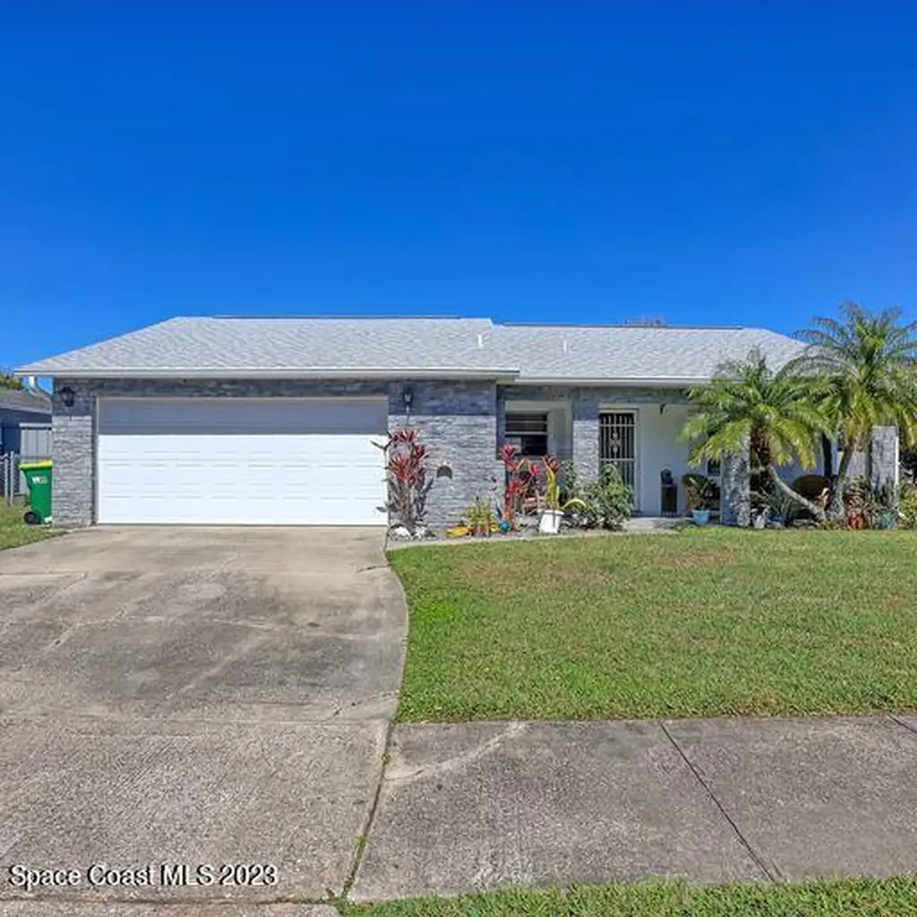 2229 Spring Circle Cocoa FL 32926