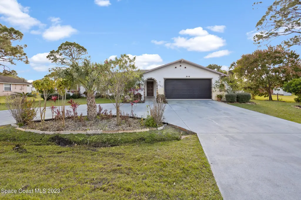 440 Neptune Drive NE Palm Bay FL 32907