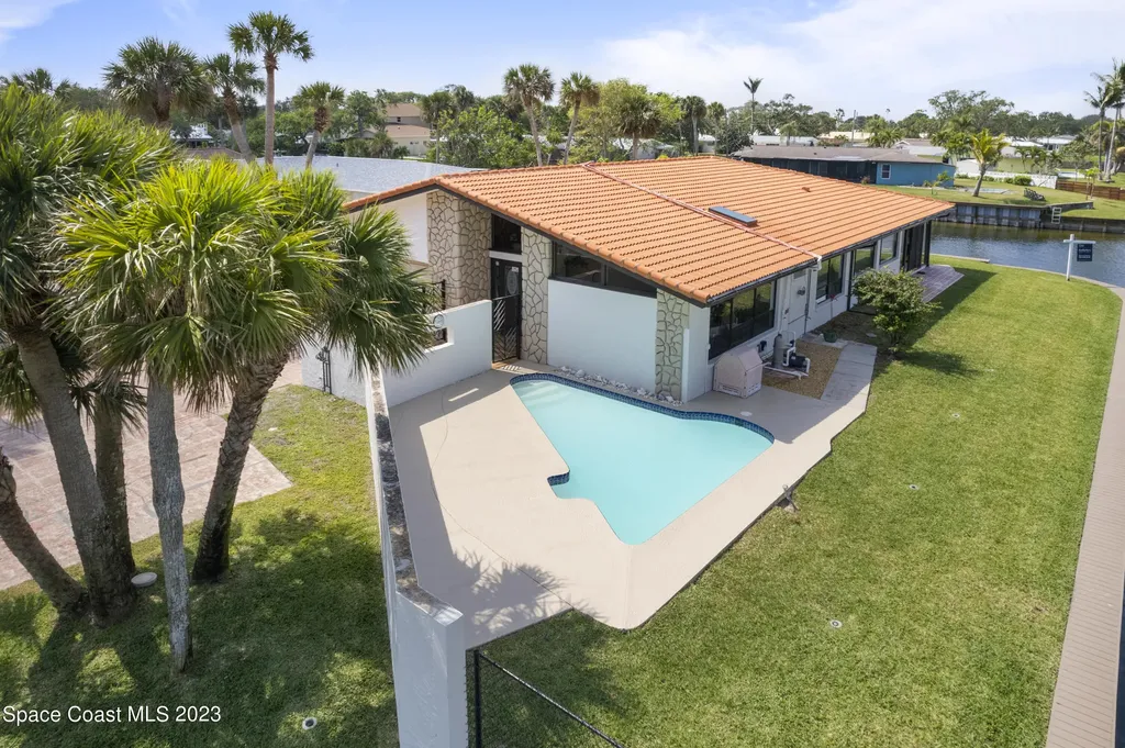 200 Rose Drive Cocoa Beach FL 32931
